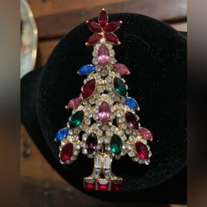Rhinestone Christmas Tree Brooch